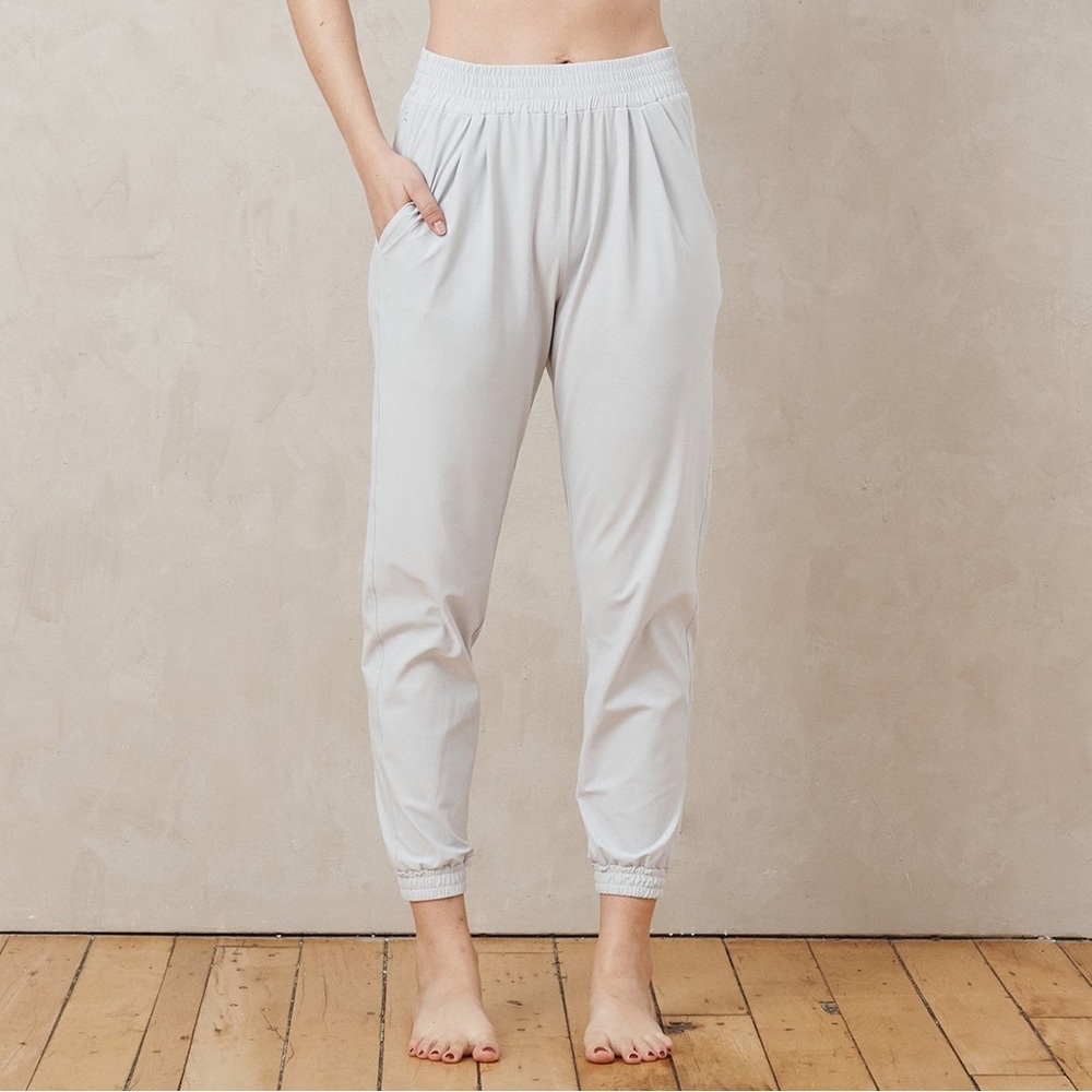 ADAY Pack It Up Joggers - Size XS in Cloud